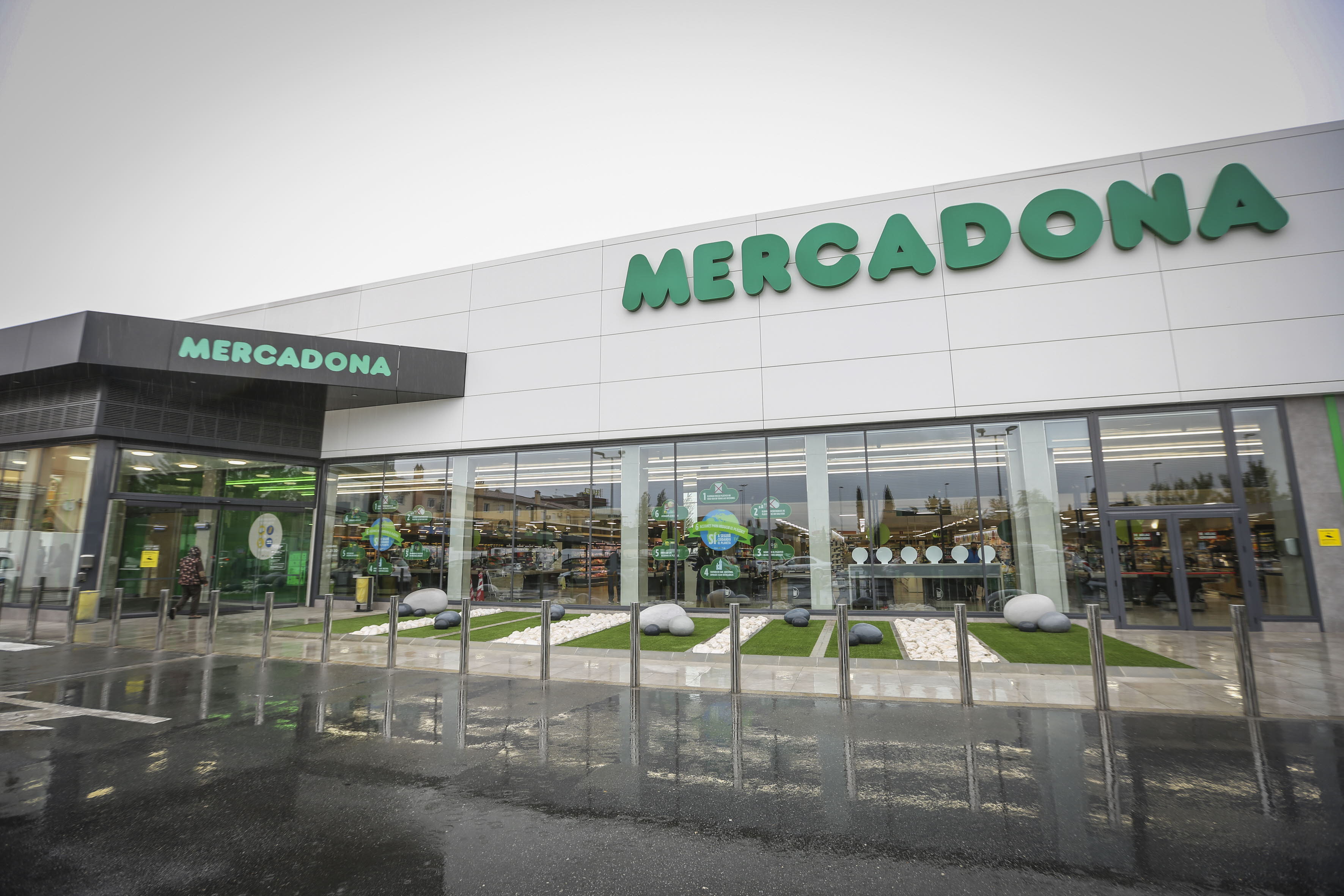 Esta es la oferta de trabajo de Mercadona con contrato fijo en sus supermercados.