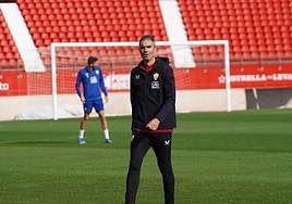 Gaizka Garitano regresó al campo principal del Power Horse Stadium tras la vuelta de las vacaciones.