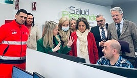 La consejera, en el centro, este viernes en Jaén.