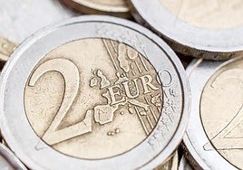 Así son las nuevas monedas de 2 euros que llegan a España en 2024.