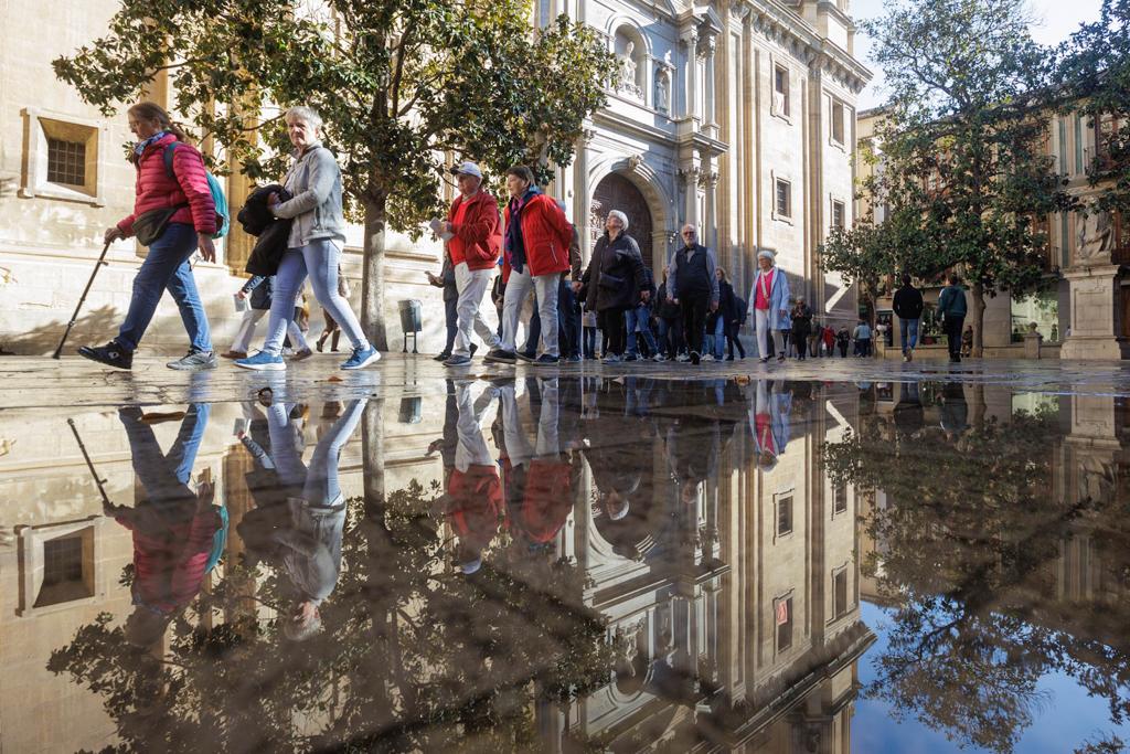 Granada se prepara para la Nochevieja