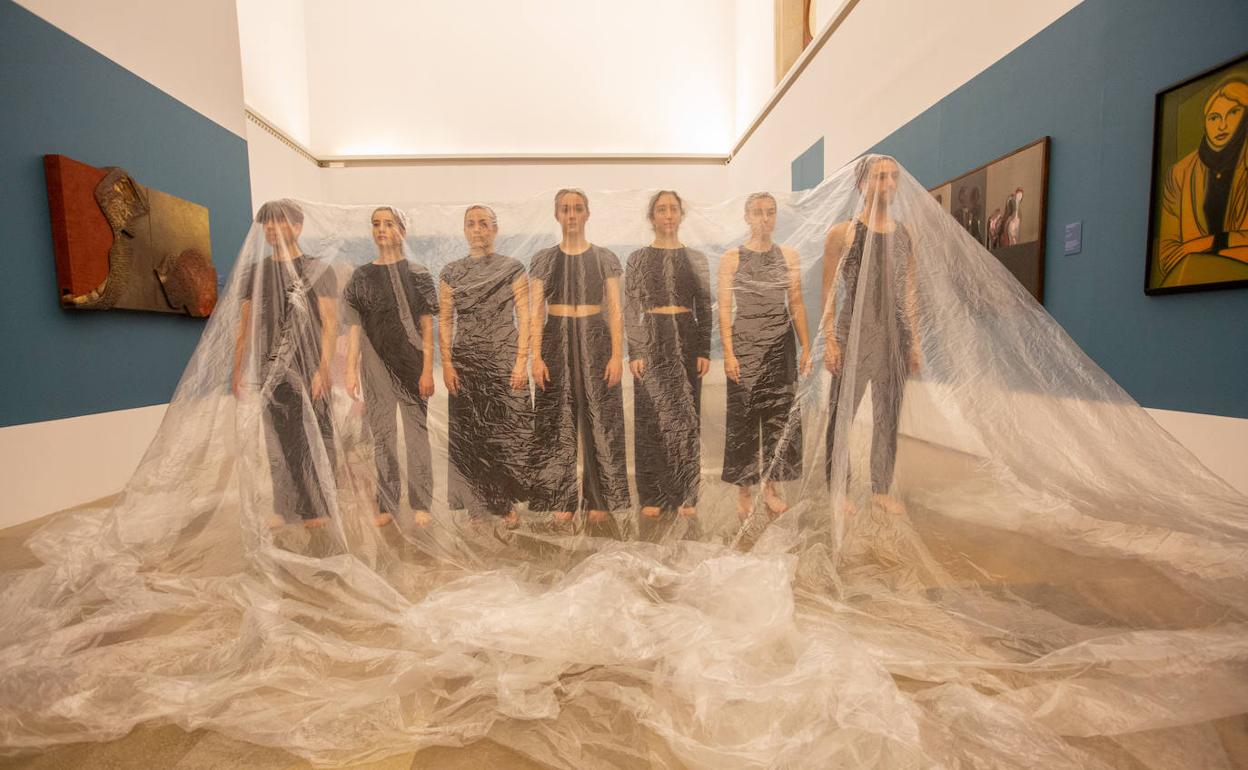 Imagen del Ballet de Sño Nuevo en el Palacio de Carlos V