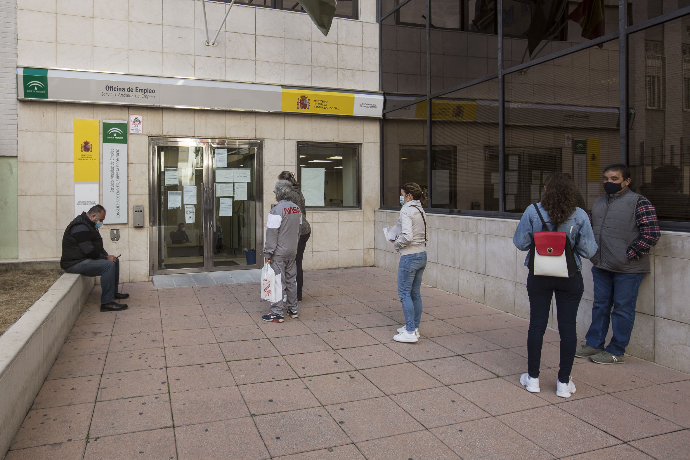 Una oficina de empleo en la capital granadina. 