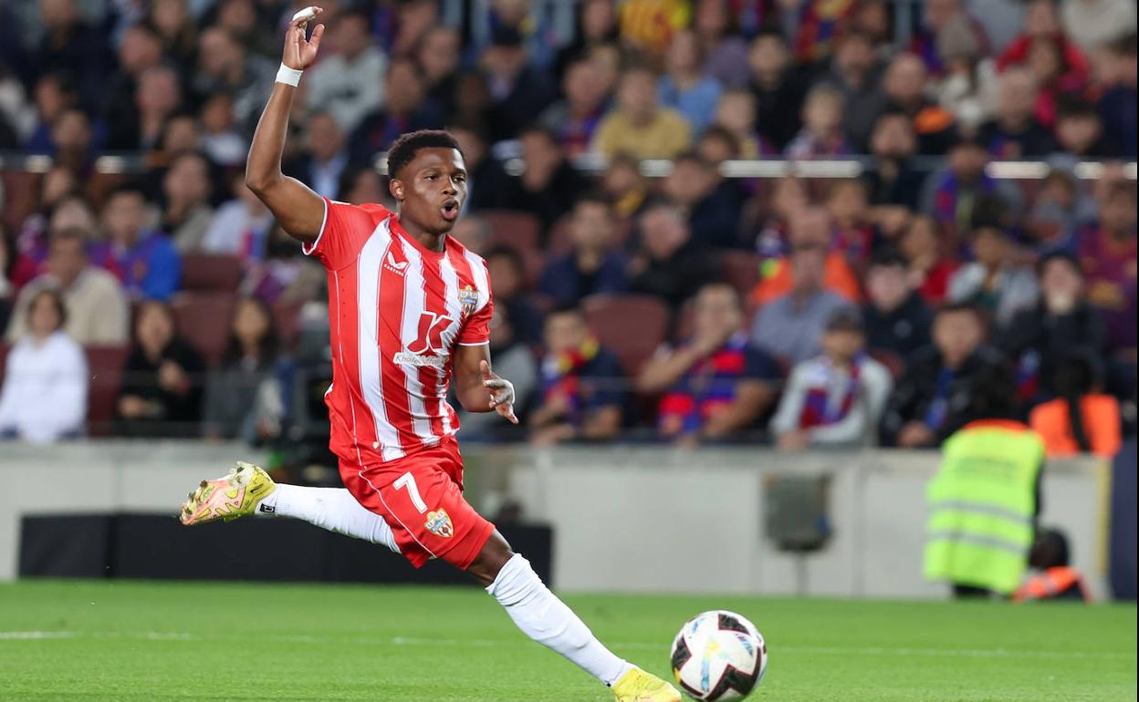 Ramazani volvió a ser titular en Cádiz y por su rendimiento salen 'novias'.