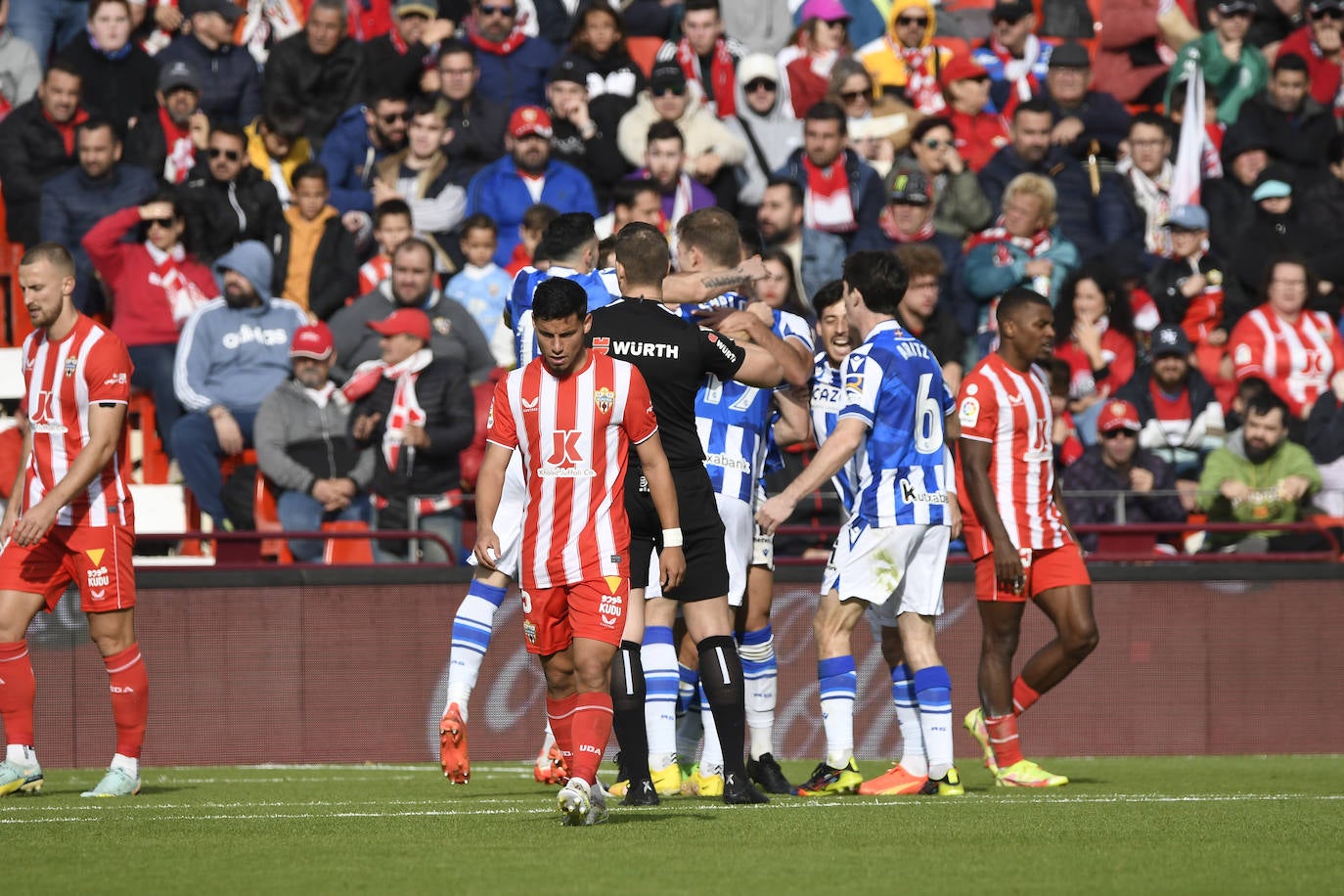 Las imágenes del Almería-Real Sociedad