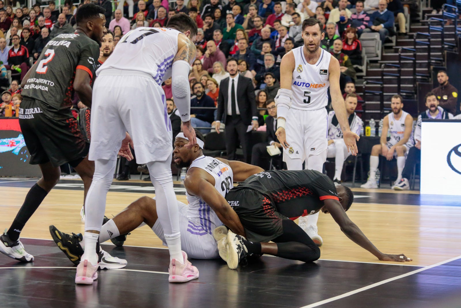 Las mejores imágenes del duelo disputado en el Palacio de los Deportes