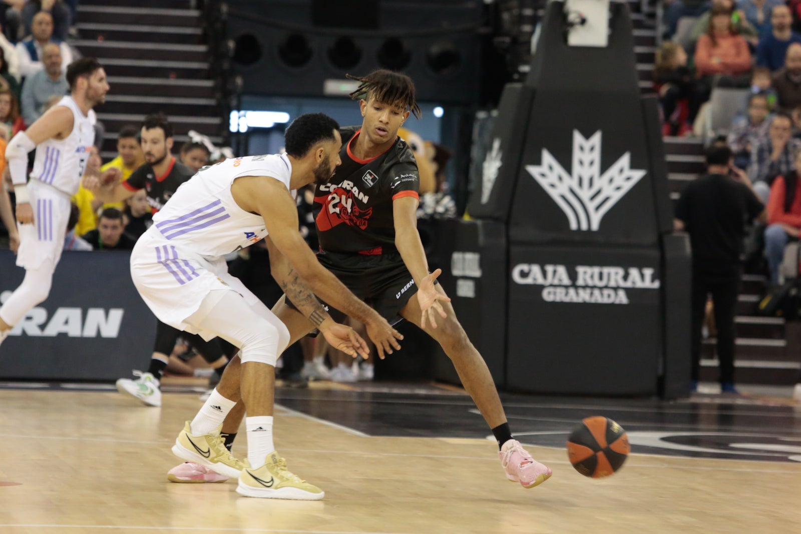 Las mejores imágenes del duelo disputado en el Palacio de los Deportes