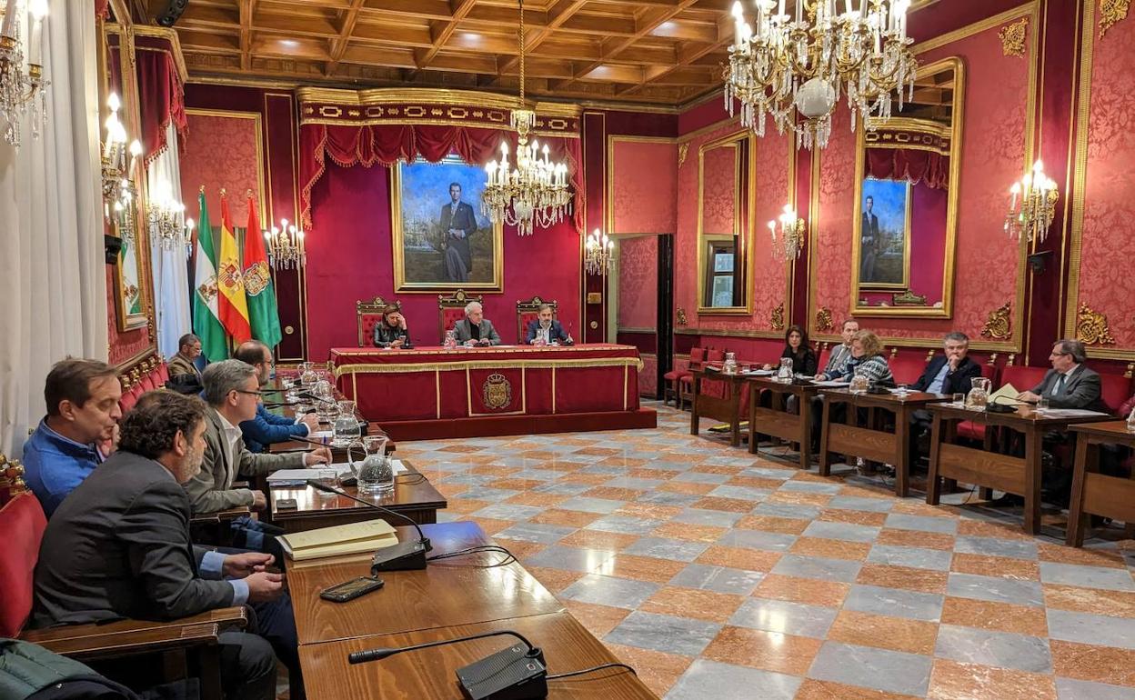 Comisión informativa de Servicio Jurídicos celebrada este lunes.