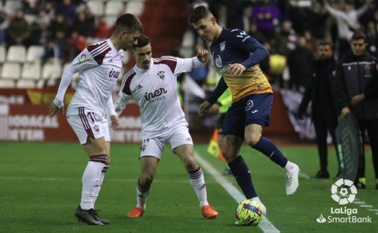 El Granada abandona la zona de 'play off' en la que entra el Albacete