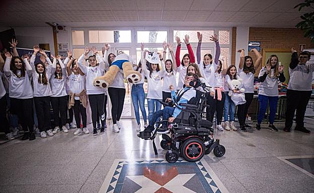 'La ola de los valientes' haciéndole la ola a Martín. 