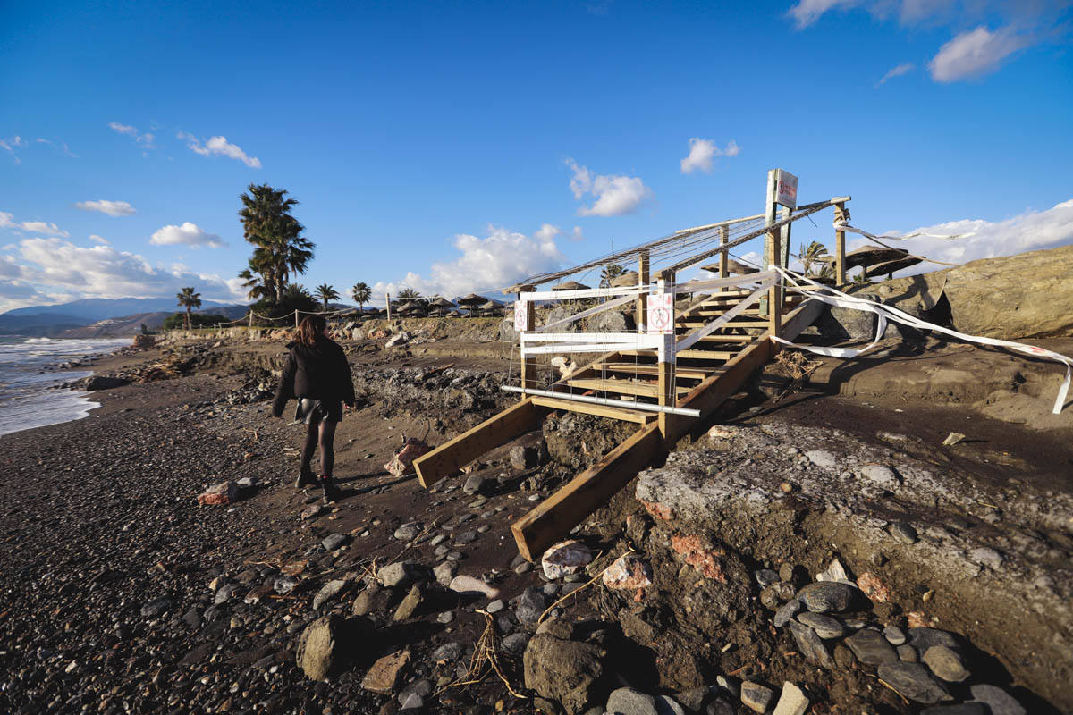 Fotos: El temporal destroza Playa Granada