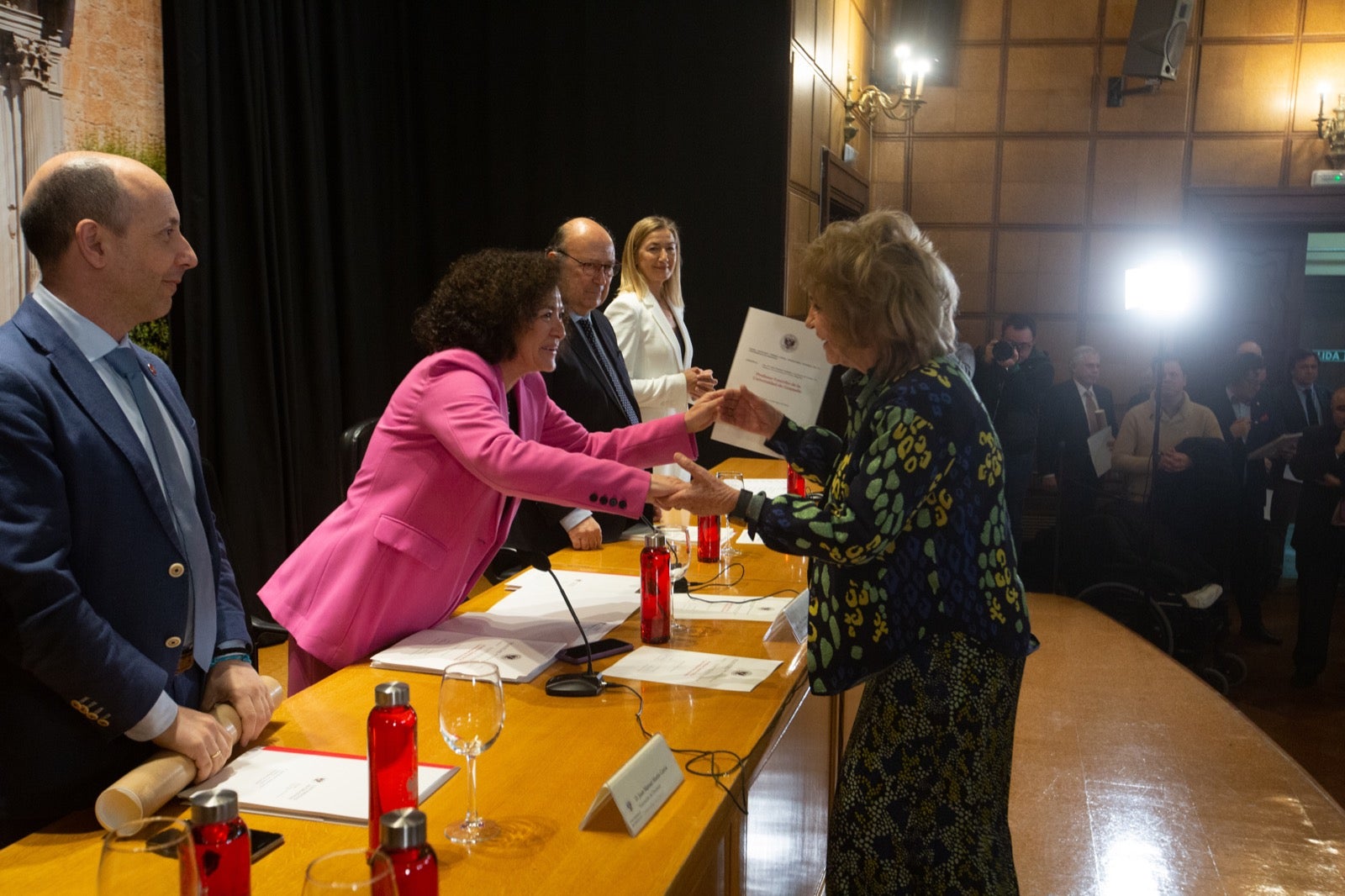 Homenaje a los profesores eméritos de la UGR. 