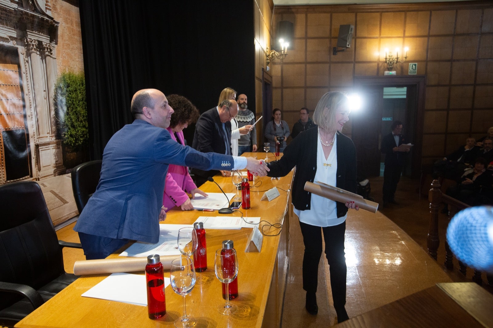 Homenaje a los profesores eméritos de la UGR. 