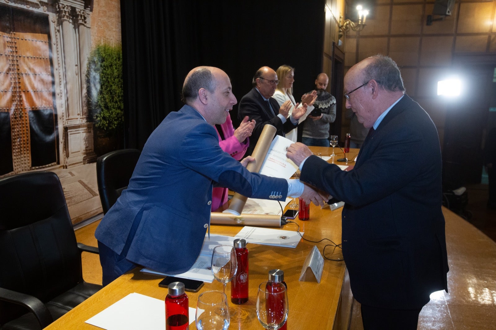 Homenaje a los profesores eméritos de la UGR. 