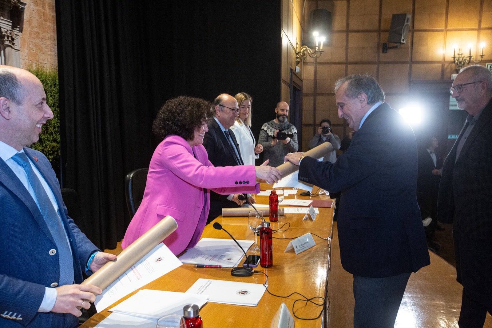 Homenaje a los profesores eméritos de la UGR. 