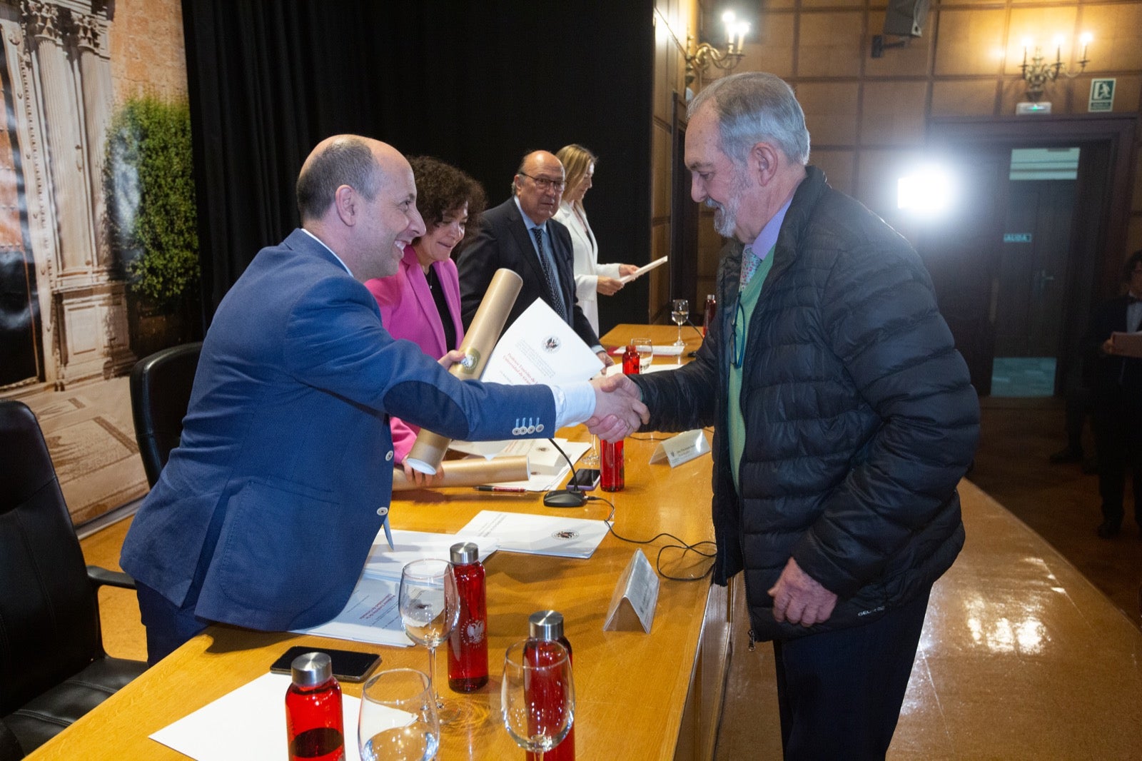 Homenaje a los profesores eméritos de la UGR. 