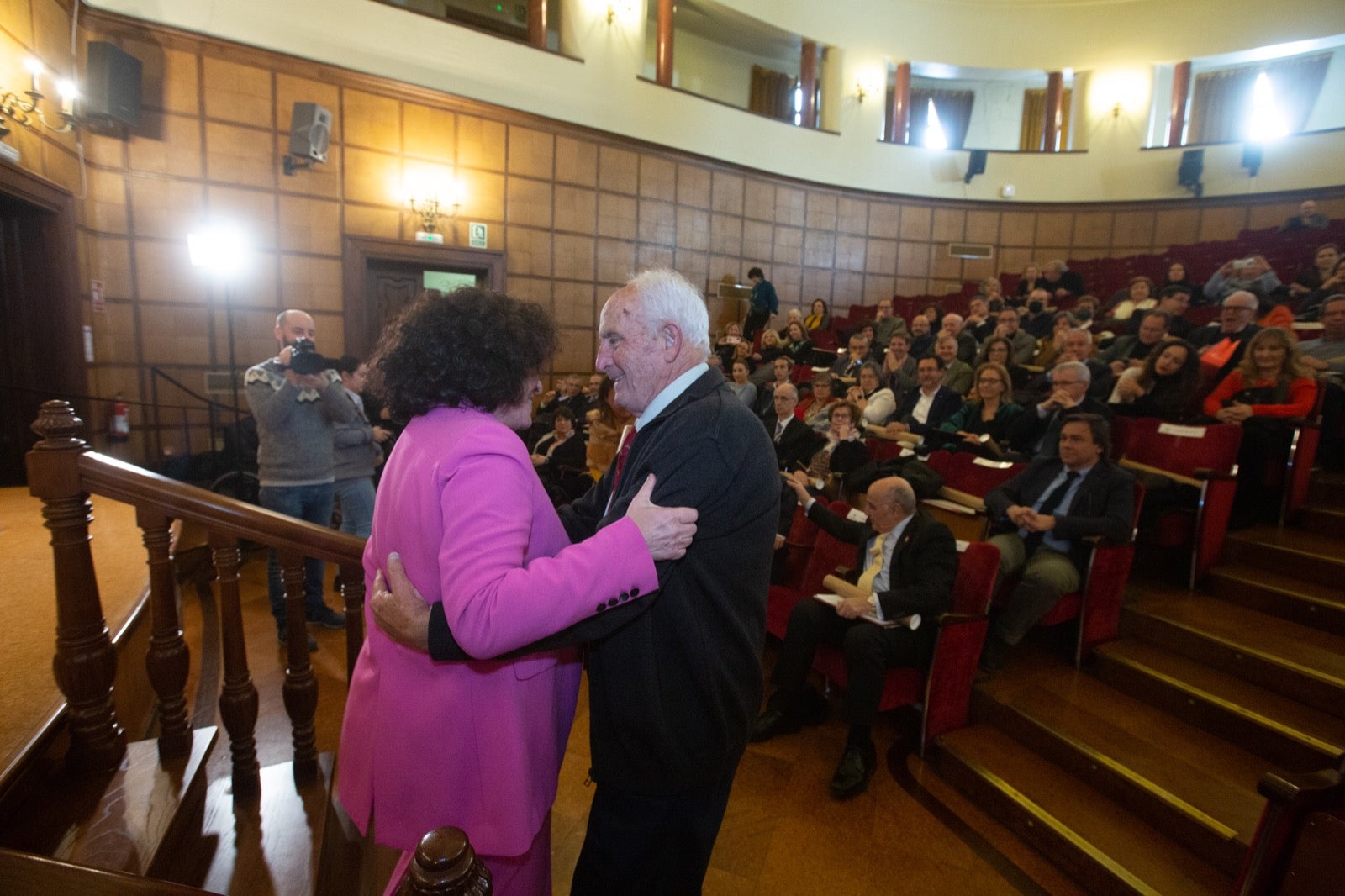 Homenaje a los profesores eméritos de la UGR. 