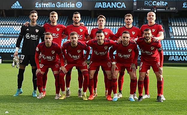 Alineación del Linares Deportivo en Vigo. 