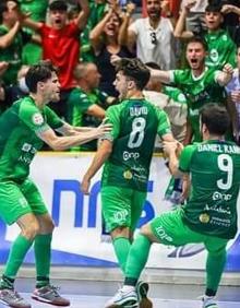 Imagen secundaria 2 - El UMA Antequera sueña con repetir la machada y volver a colgarse otro metal en Granada.