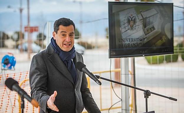 Juanma Moreno, durante su intervención.