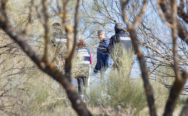 Imagen. Las imágenes de la zona de Granada donde ha aparecido un bebé muerto. 