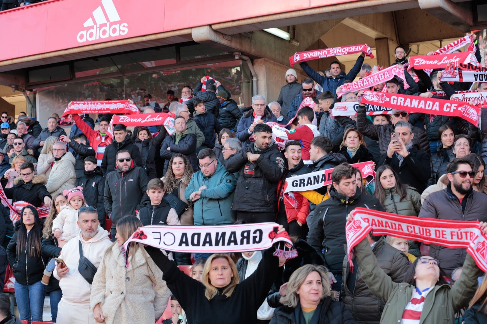 ¿Has estado en el partido? Aquí puedes verte en tu localidad