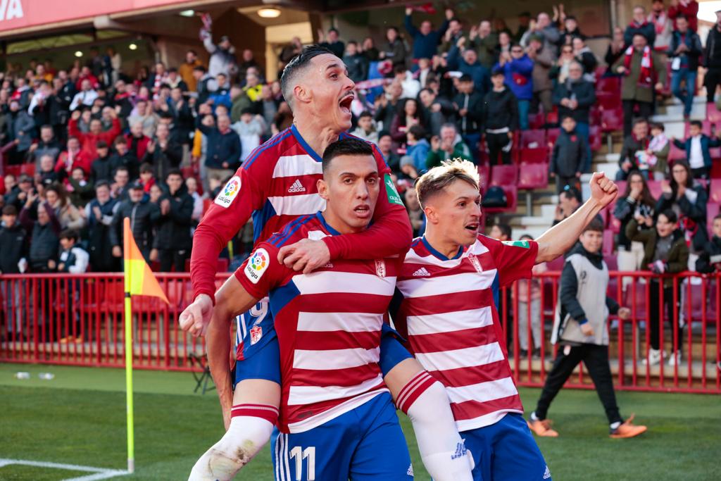 Las mejores imágenes del partido disputado en Los Cármenes