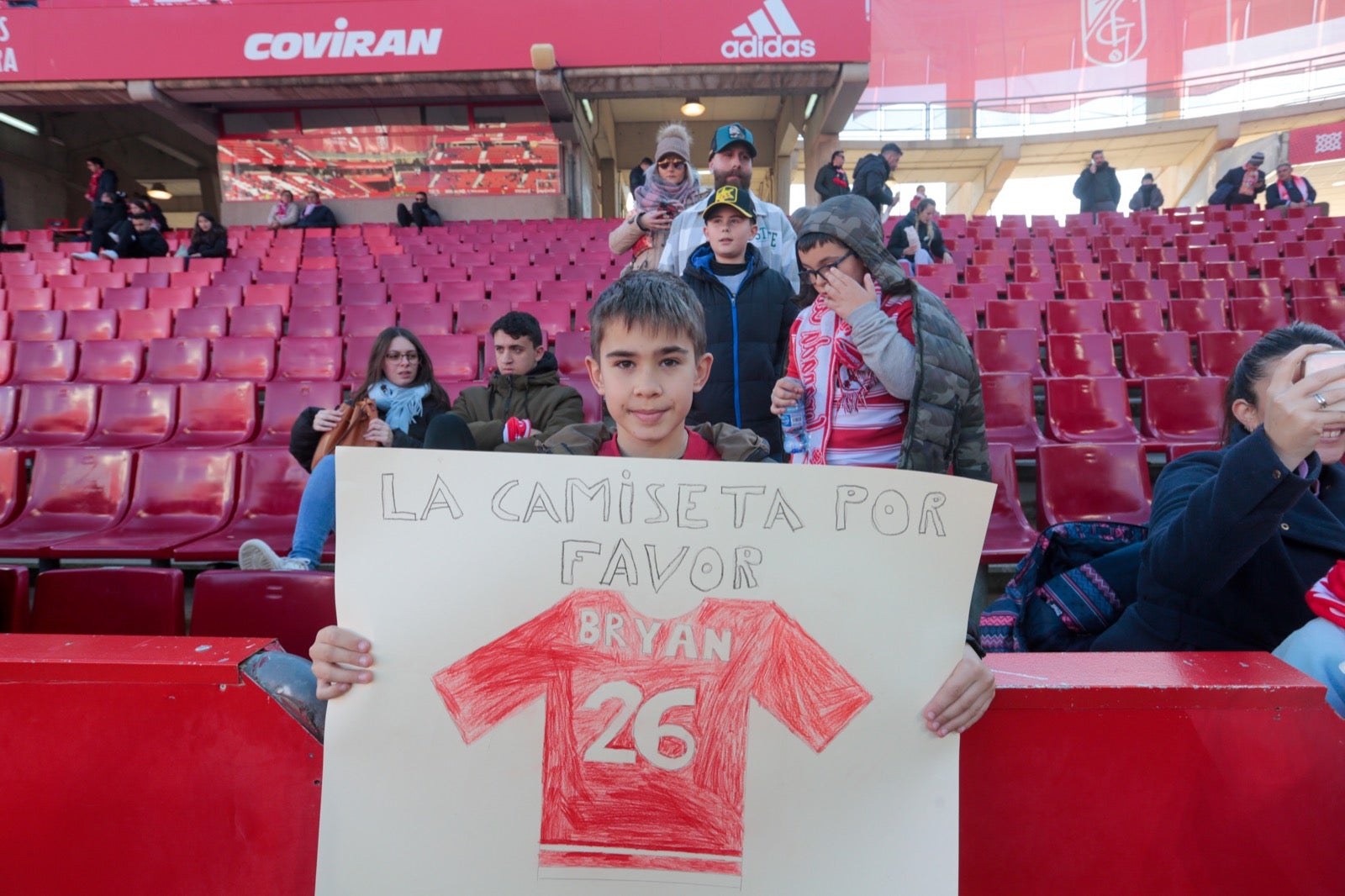 ¿Has estado en el partido? Aquí puedes verte en tu localidad