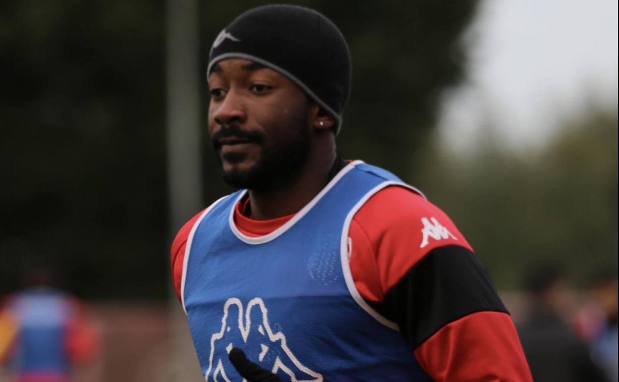 Neyder Lozano, durante un entrenamiento reciente. 