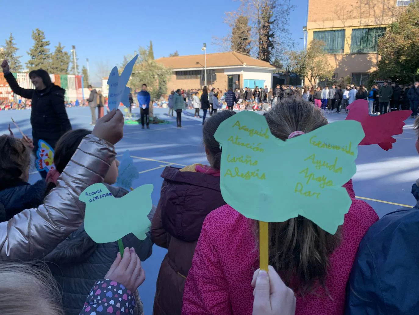 Fotos: Día de la Paz en el colegio Jesús María Cristo de la Yedra de Granada