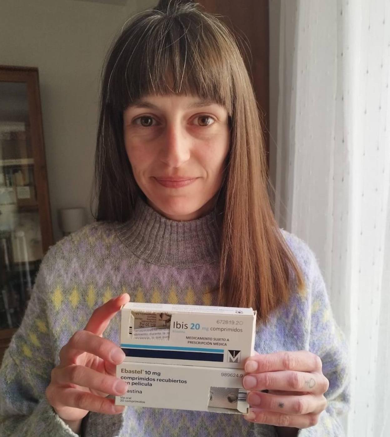 Beatriz Juan tiene alergia al frío y durante estos días, la manta eléctrica es su mejor amiga.