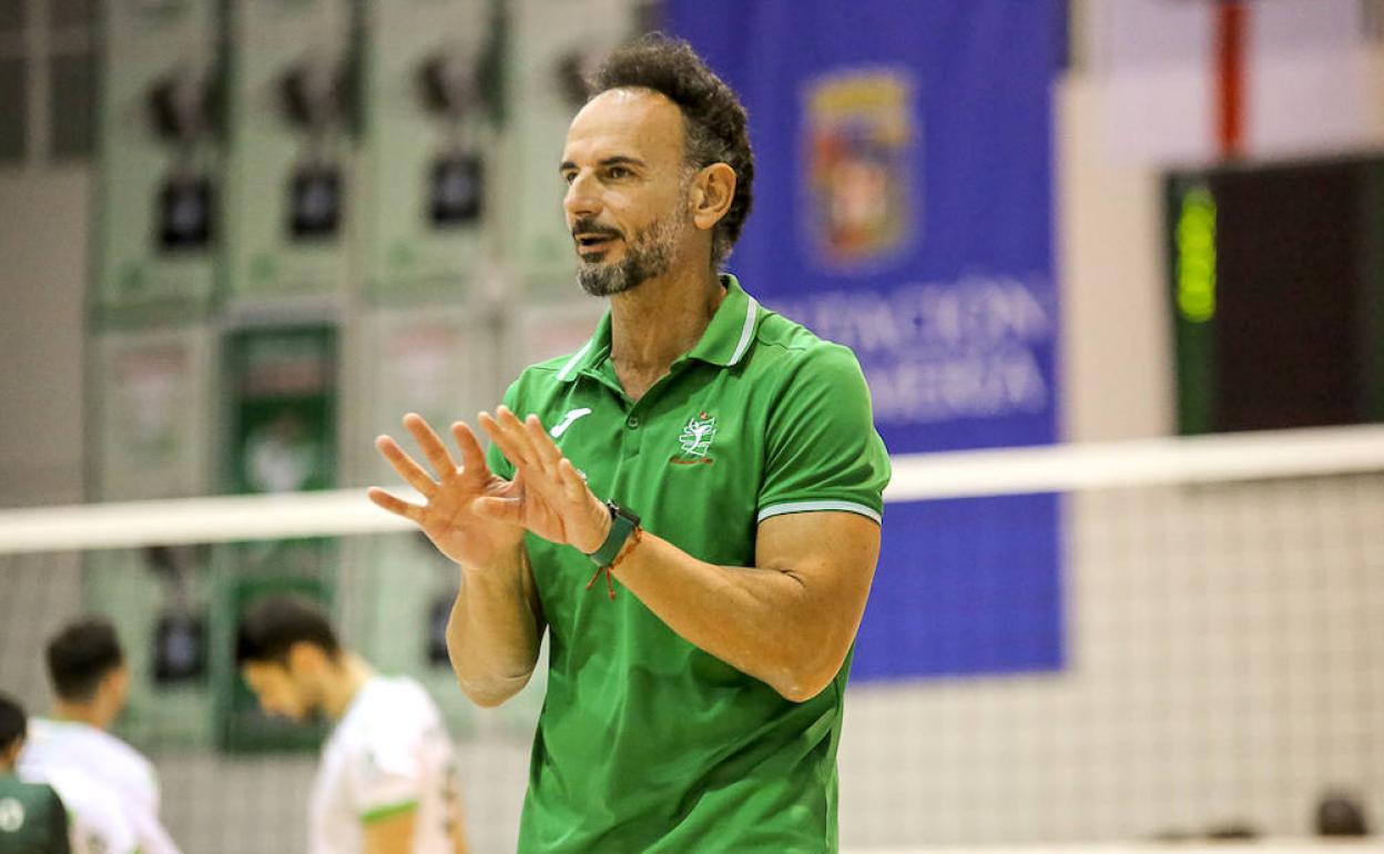 Manolo Berenguel se muestra muy crítico con las sensaciones que concede Unicaja. 