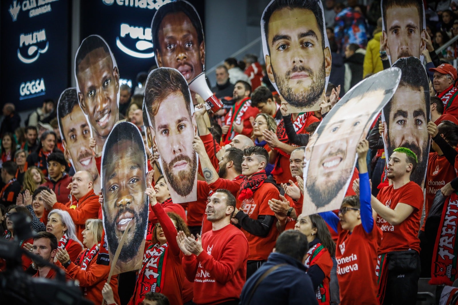 Las mejores imágenes del duelo disputado en el Palacio de los Deportes