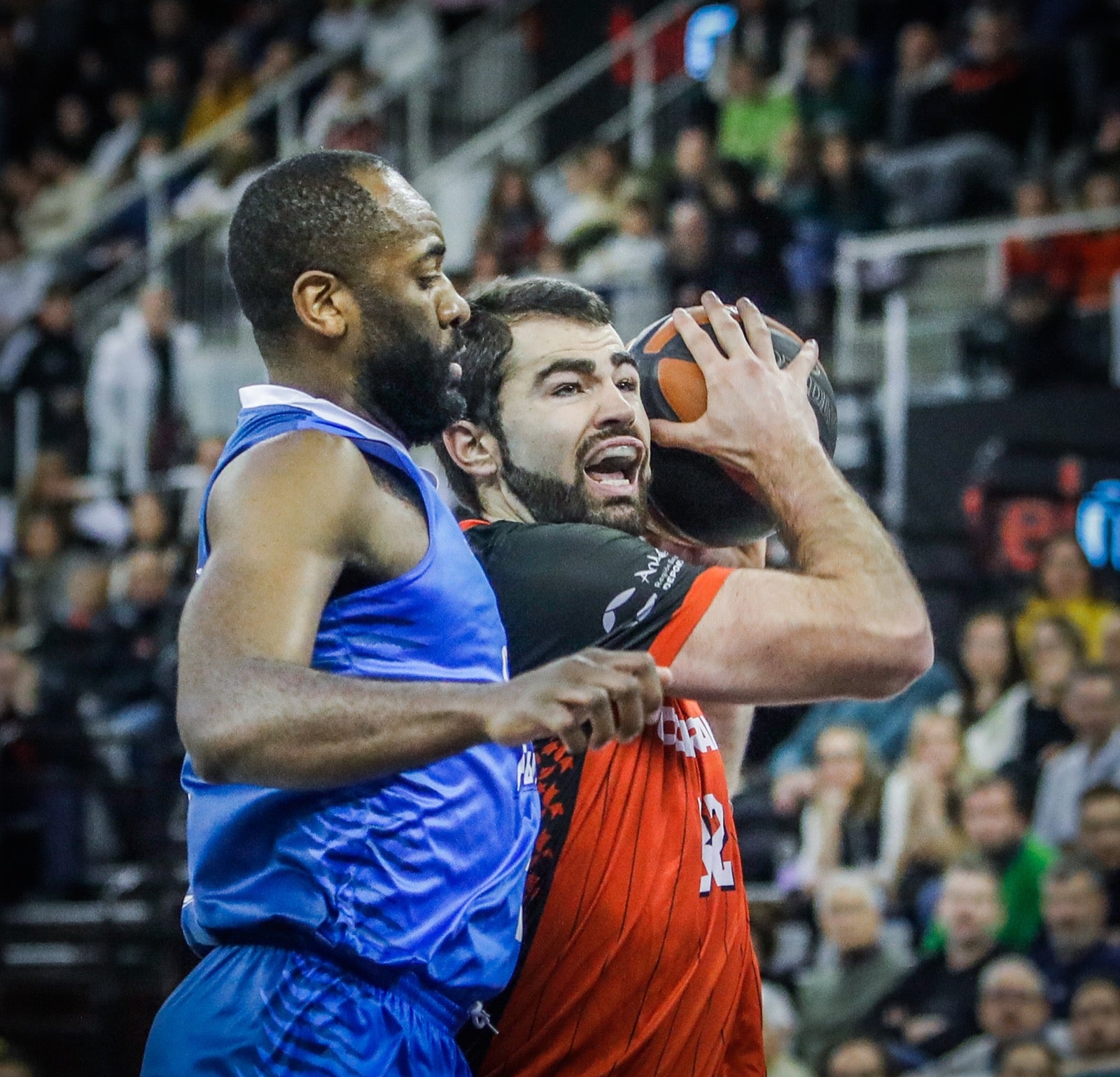 Las mejores imágenes del duelo disputado en el Palacio de los Deportes