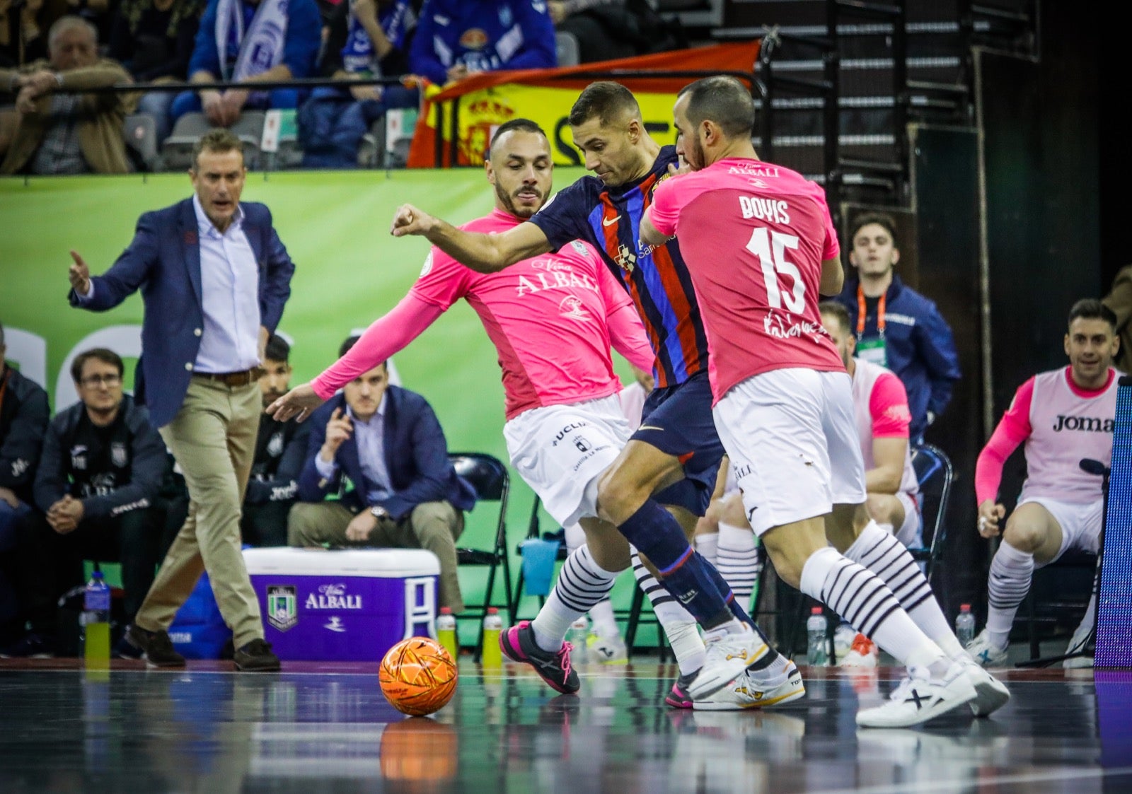 Momento del primer encuentro de la Copa de España, disputado entre el Barcelona y el Viña Albali de Valdepeñas.