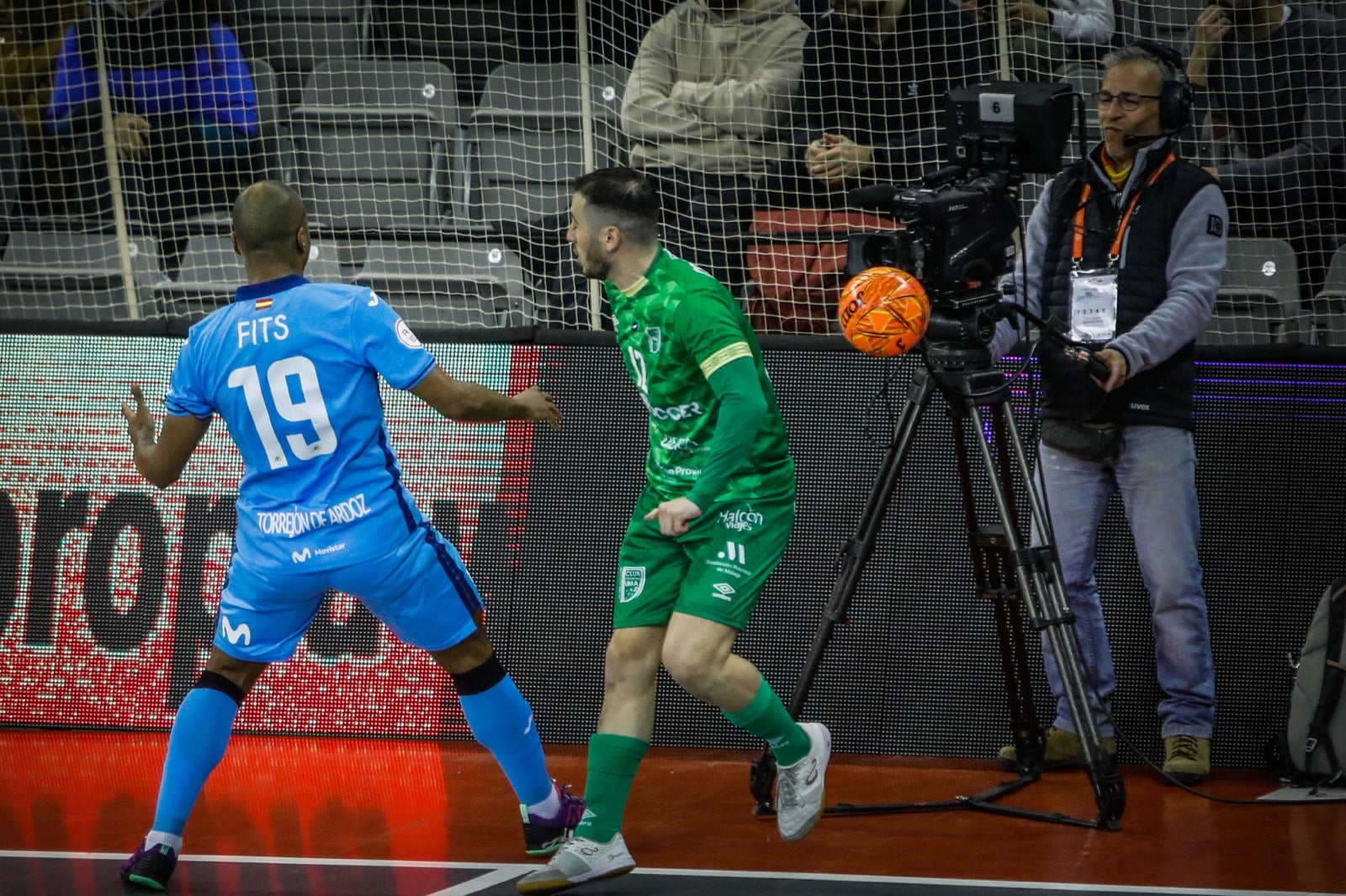 Momento del partido entre el Movistar y el Antequera.