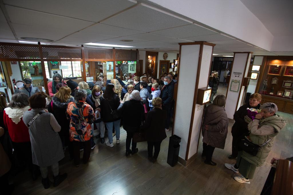 Masiva participación de devotos en el aniversario de la muerte del fraile capuchino