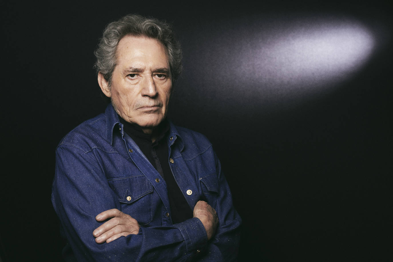 Miguel Ríos durante una entrevista. 