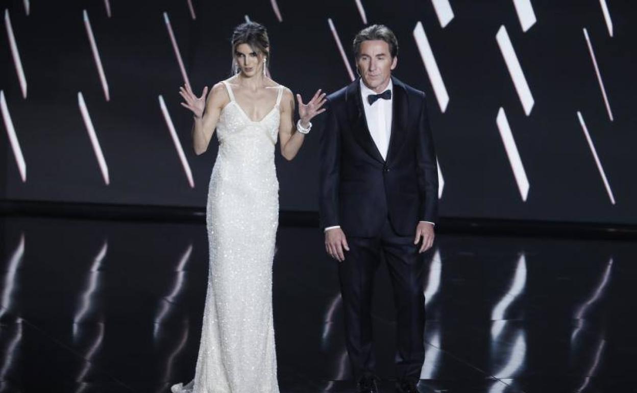 Clara Lago y Antonio de la Torre, presentadores de los Goya este año