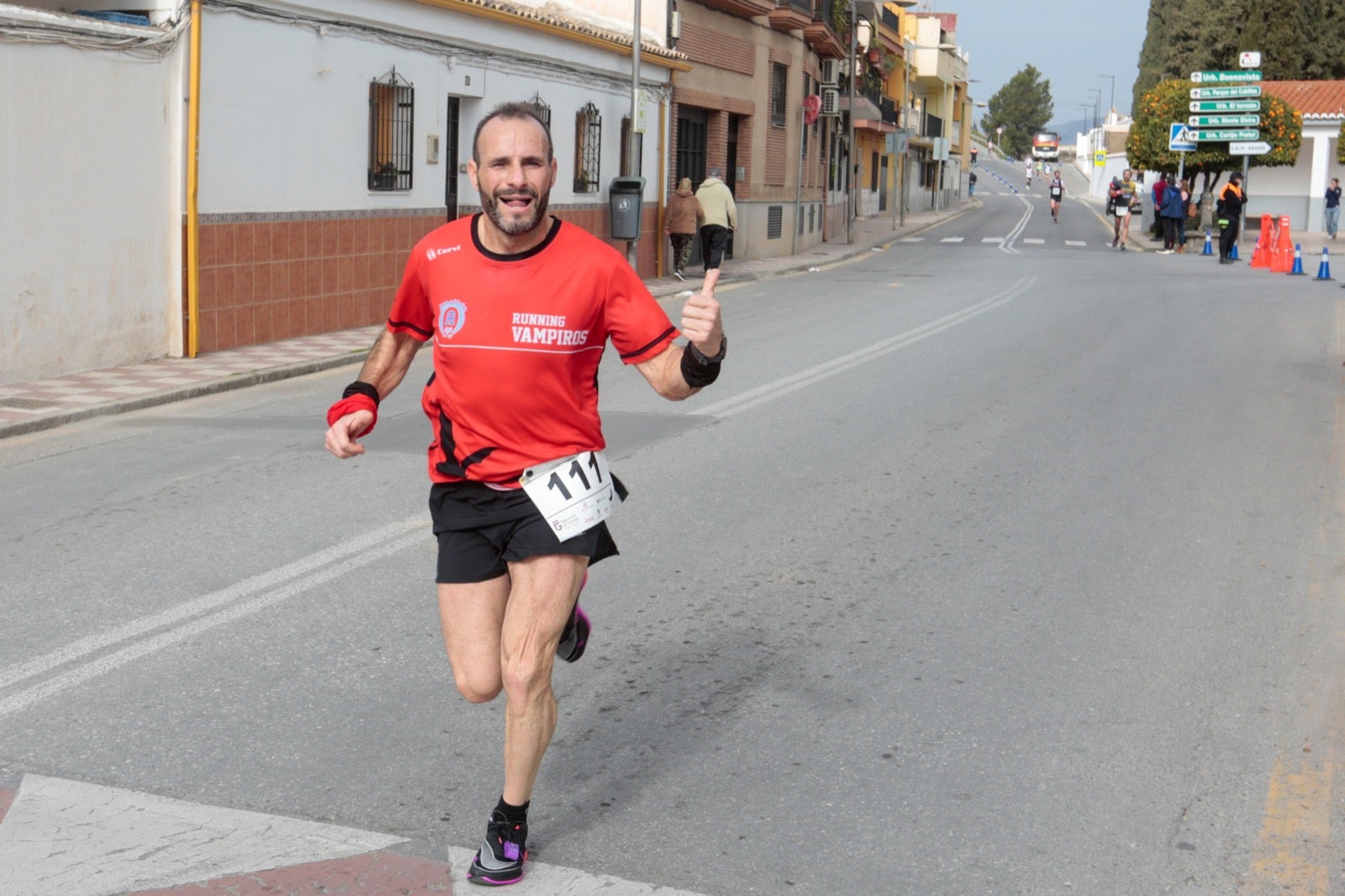 ientos de corredores participan en una de las grandes pruebas del Gran Premio de Fondo Diputación de Granada