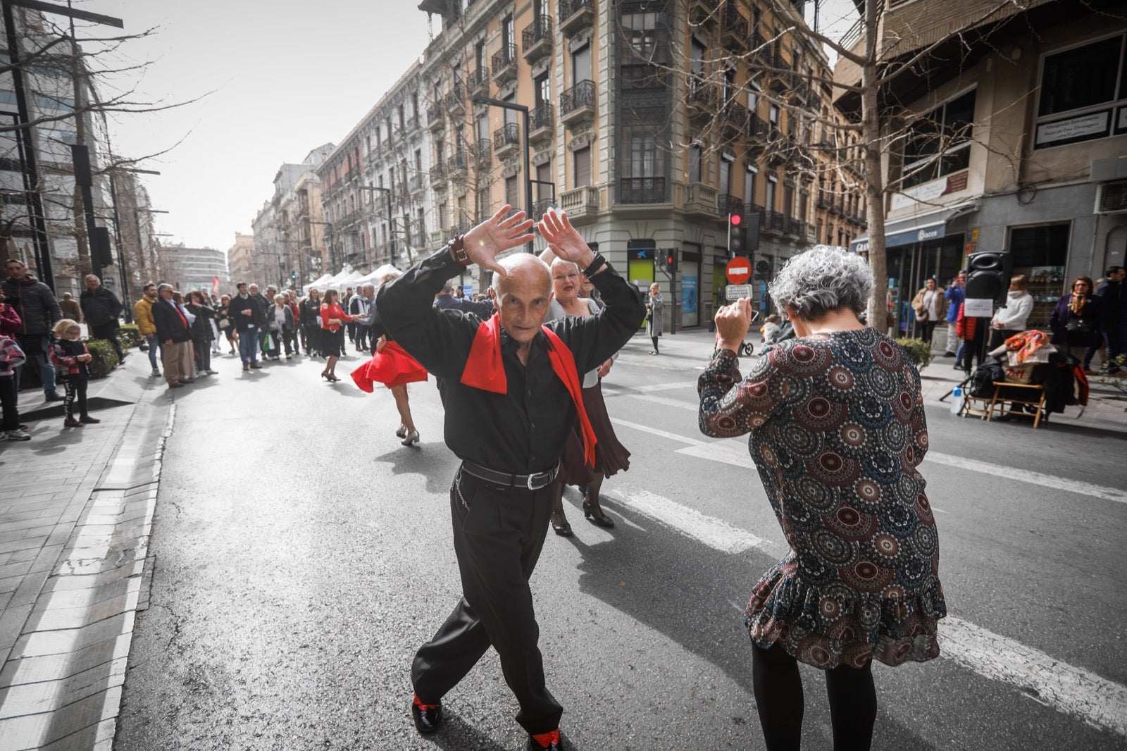 Actividades de todo tiop en el centro de la ciudad con motivo del día sin coches