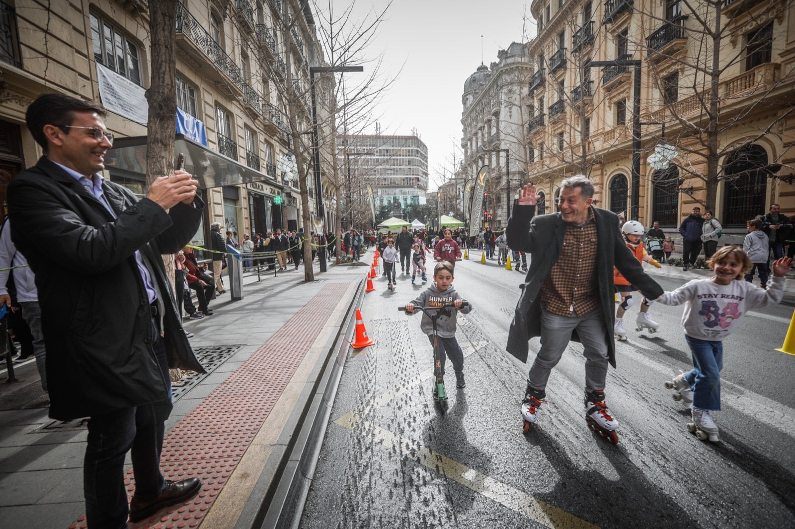 Actividades de todo tiop en el centro de la ciudad con motivo del día sin coches