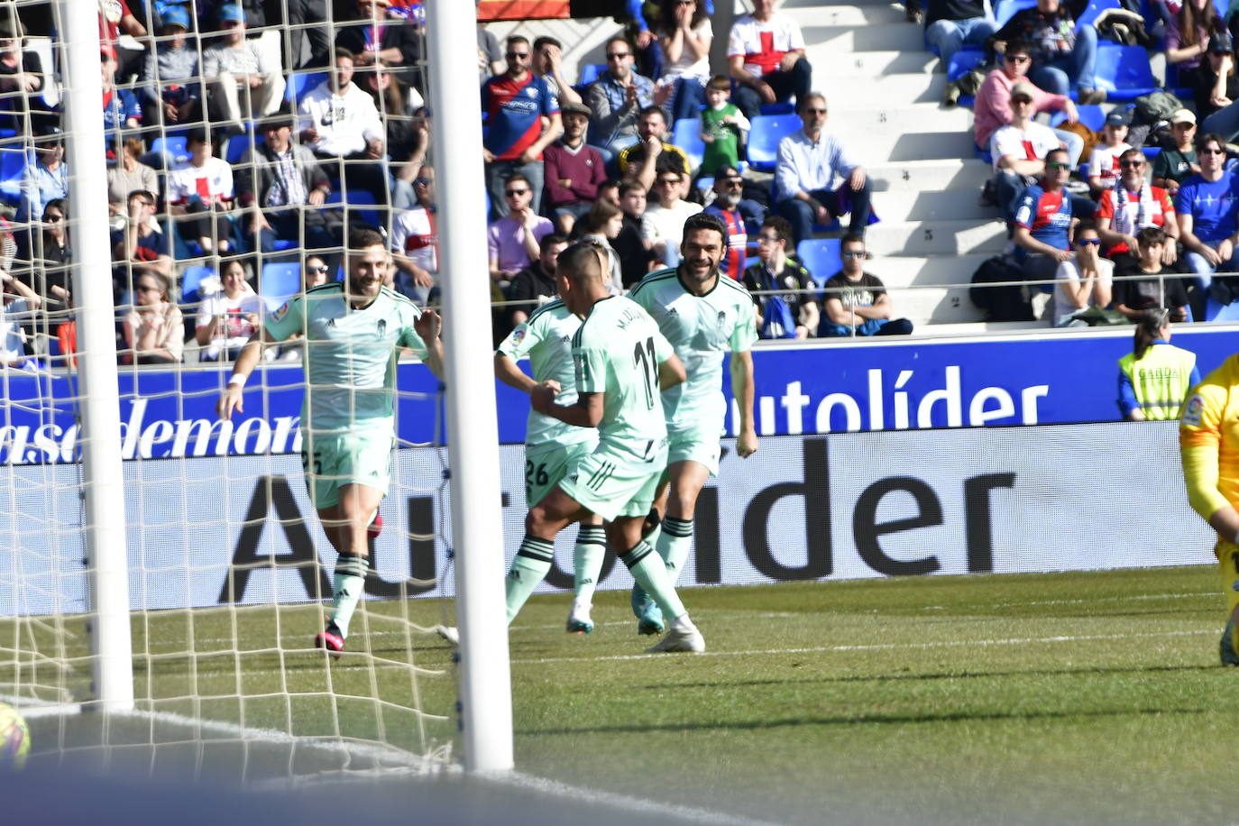 Las instantáneas del encuentro en el Alcoraz