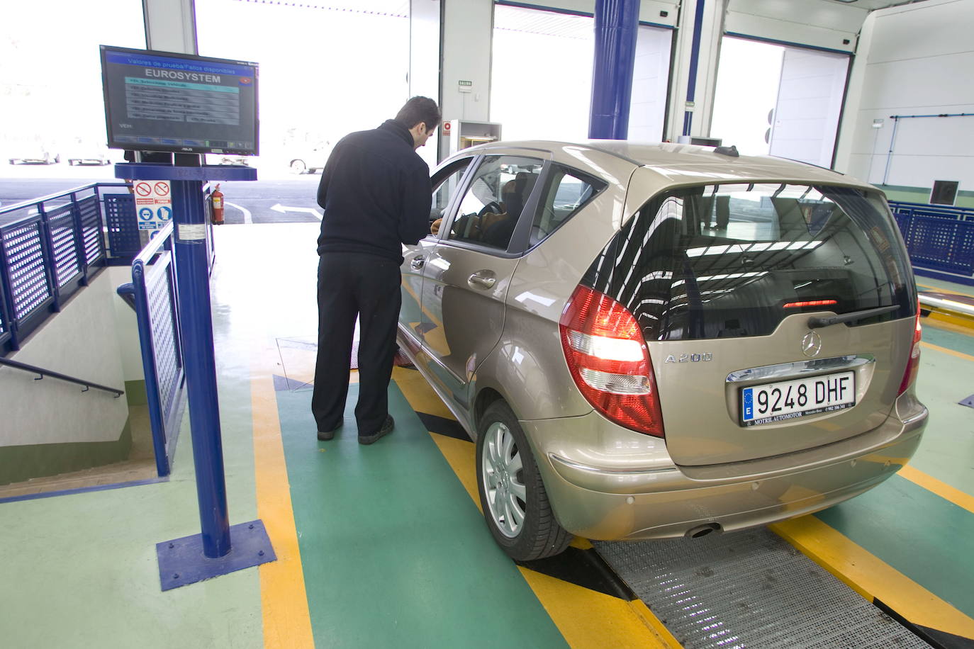 La ITV avisa de un cambio en la inspección para los conductores.