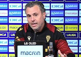 Sergio González, durante su comparecencia de prensa.