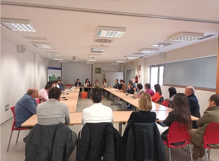 Foro de empresas celebrado en Geolit, dentro del plan de actividades de 'Jaén por Industria'.