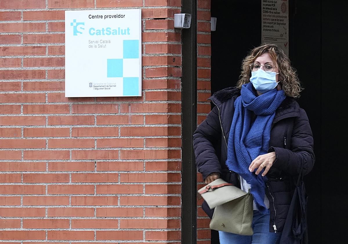 La vuelta a las mascarillas en los centros sanitarios, más cerca