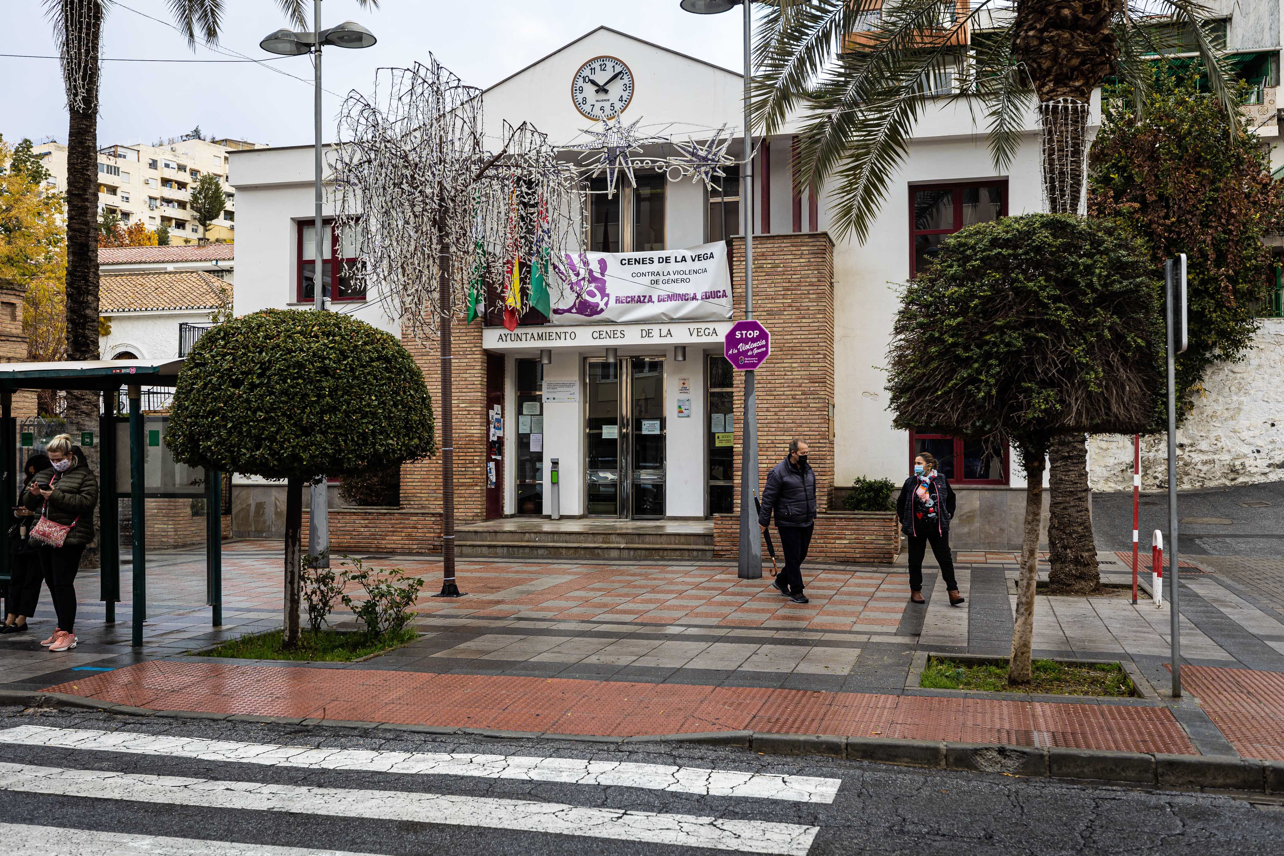 Los ayuntamientos alertan de multas de 150 euros por estar empadronado en un municipio y vivir en otro.