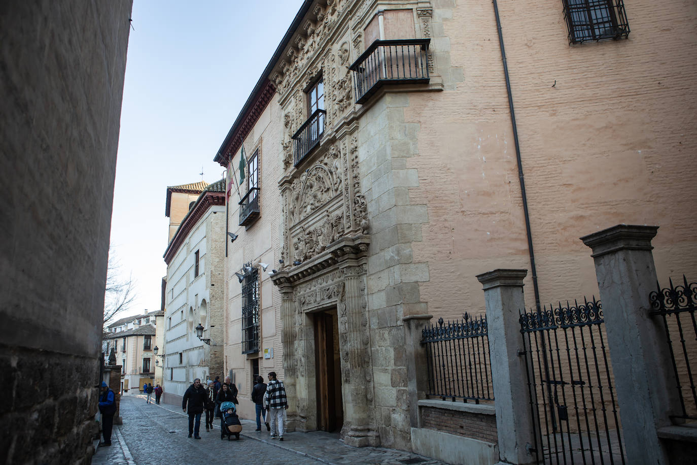 La concentración de hoy se desarrollará a las 12.00 horas en la puerta del Museo Arqueológico.