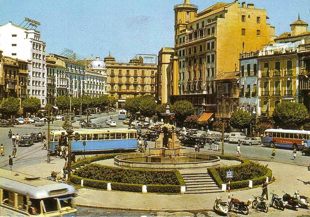 Imagen principal - Puerta Real abierta en canal: «Es difícil imaginar que semejante estructura existe ahí debajo»